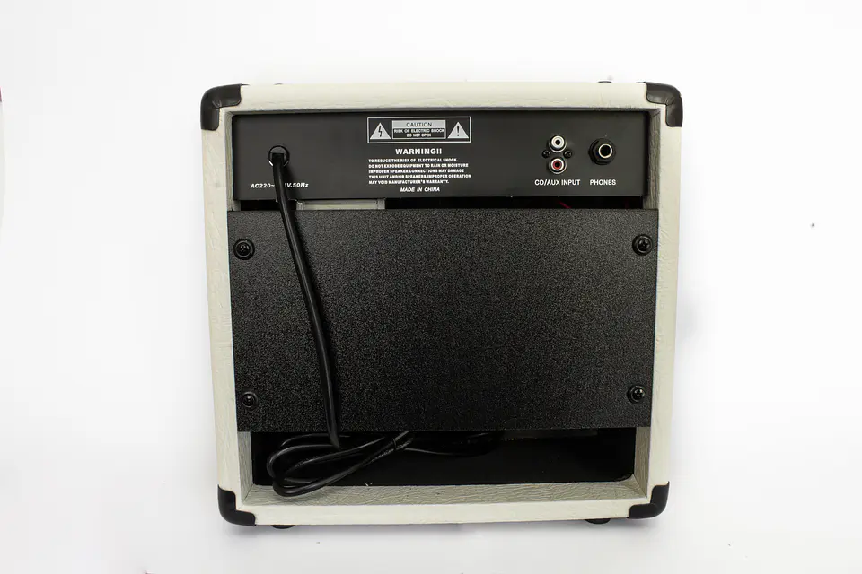 Amplificador De Guitarra Acustica 15W A-15 Xgtr Open Box 4