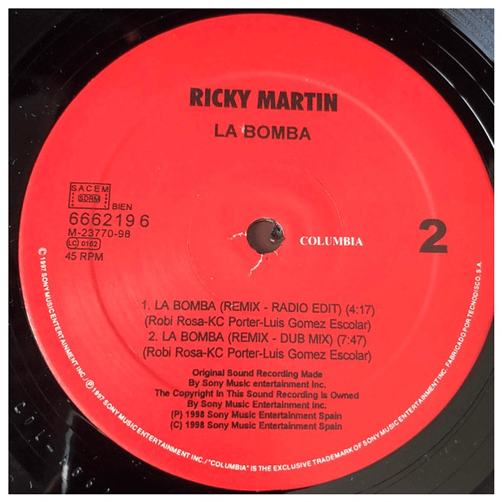 RICKY MARTIN - LA BOMBA / 12