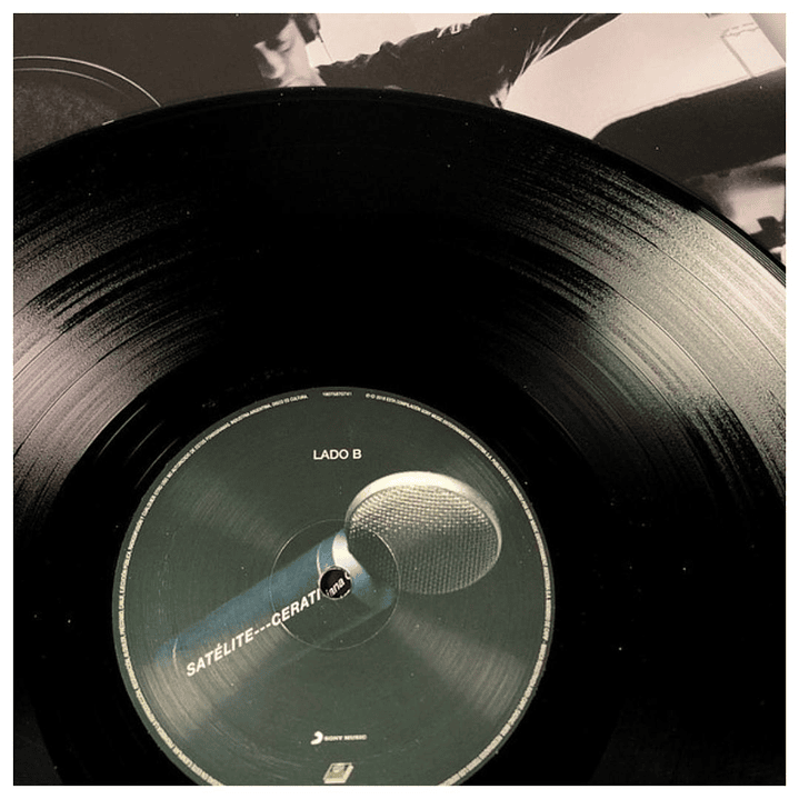 GUSTAVO CERATI - SATELITE / VINILO 6