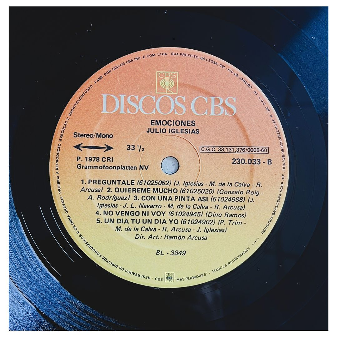 JULIO IGLESIAS - EMOCIONES (GATEFOLD) / VINILO USADO 5