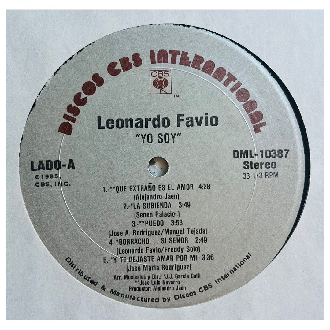 LEONARDO FAVIO - YO SOY / VINILO USADO 3