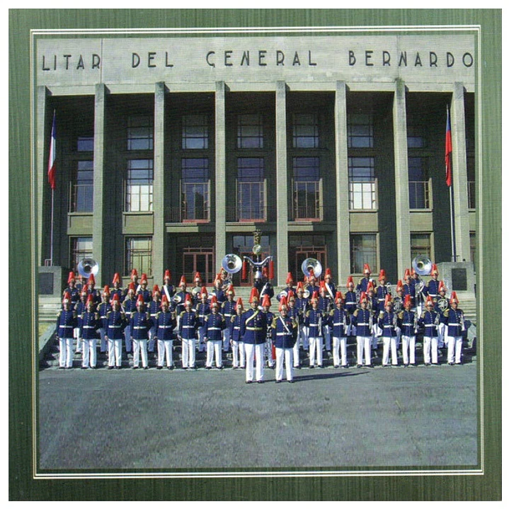 GRAN PARADA - BANDA INSTRUMENTAL ESCUELA MILITAR DEL LIBERTADOR BERNARDO O'HIGGINS / CD USADO 10