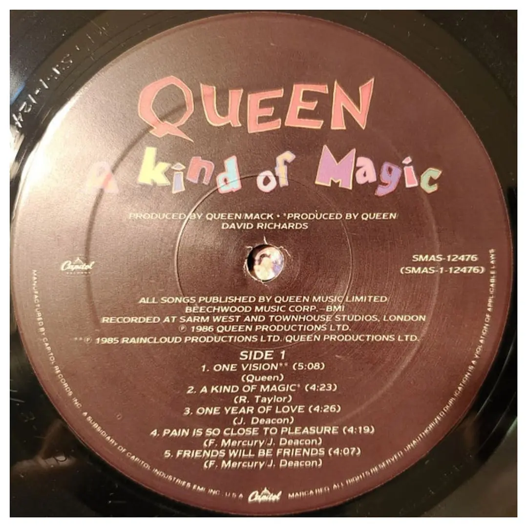 QUEEN - A KIND OF MAGIC / VINILO USADO 6