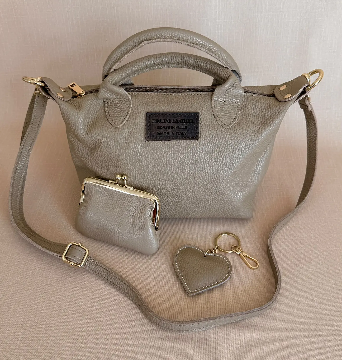 Conjunto Mala + Porta-moedas + Porta-chaves em Couro Genuíno Taupe 1