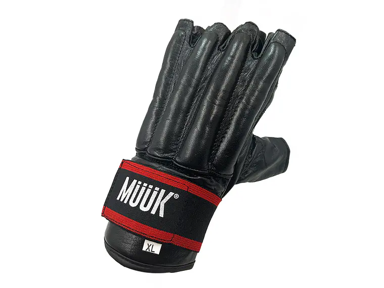 Guantilla Tipo Garra Muuk Negro 1