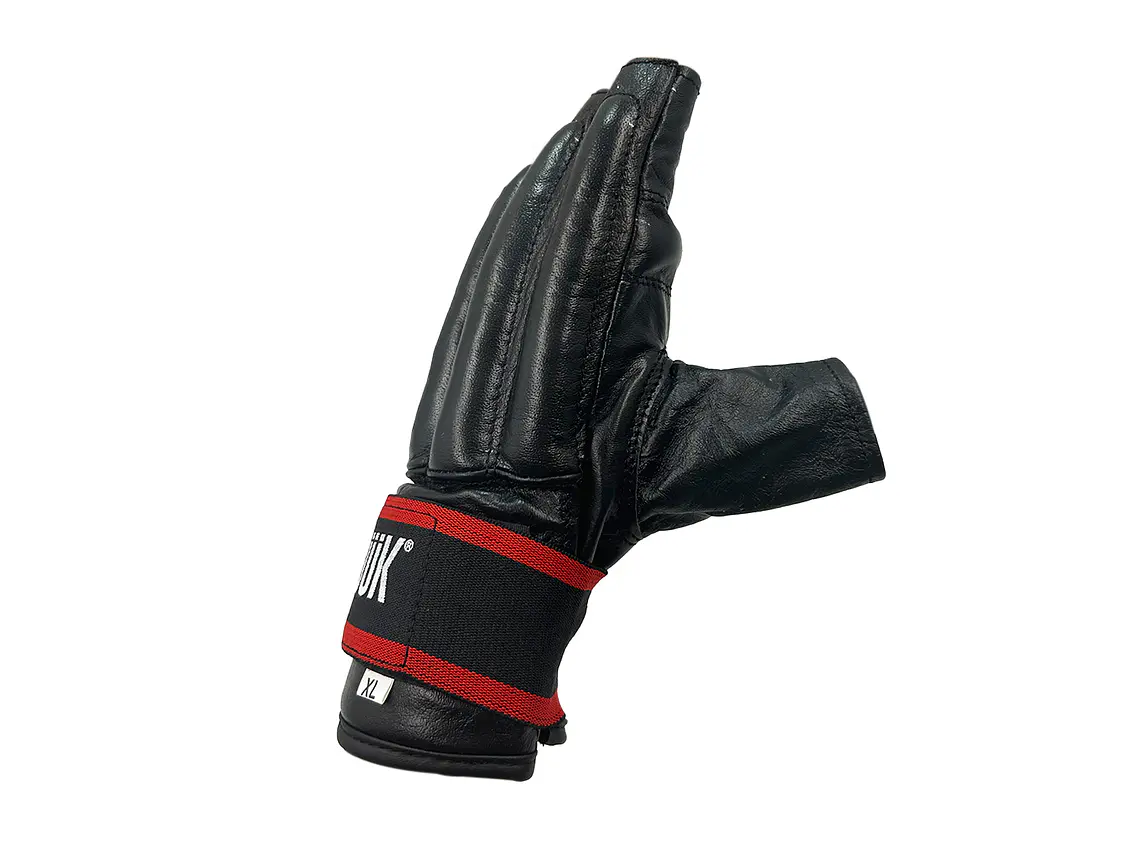 Guantilla Tipo Garra Muuk Negro 3