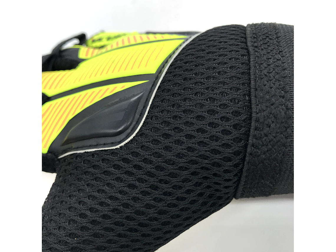 Guante Arquero Penalty Futsal X Negro/Amarillo 4