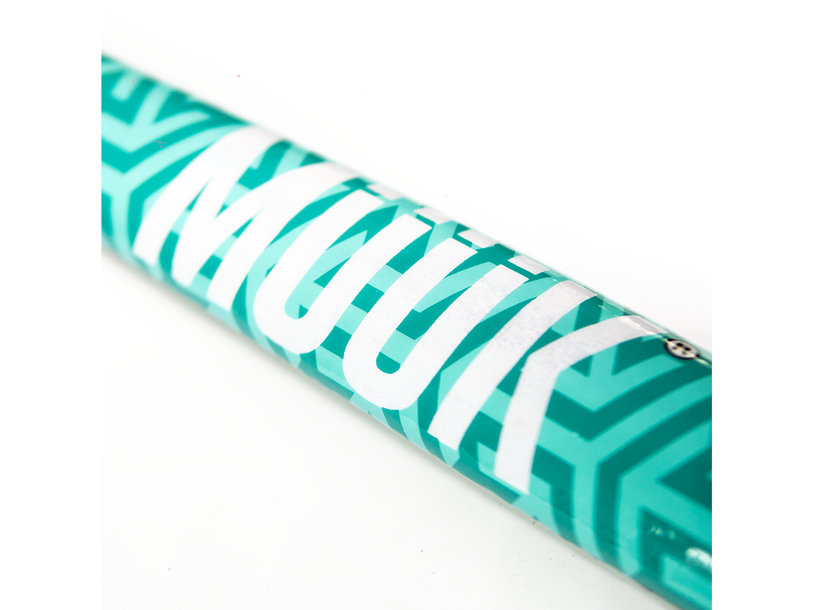 Palo de Hockey Cesped Muuk Llaima 3