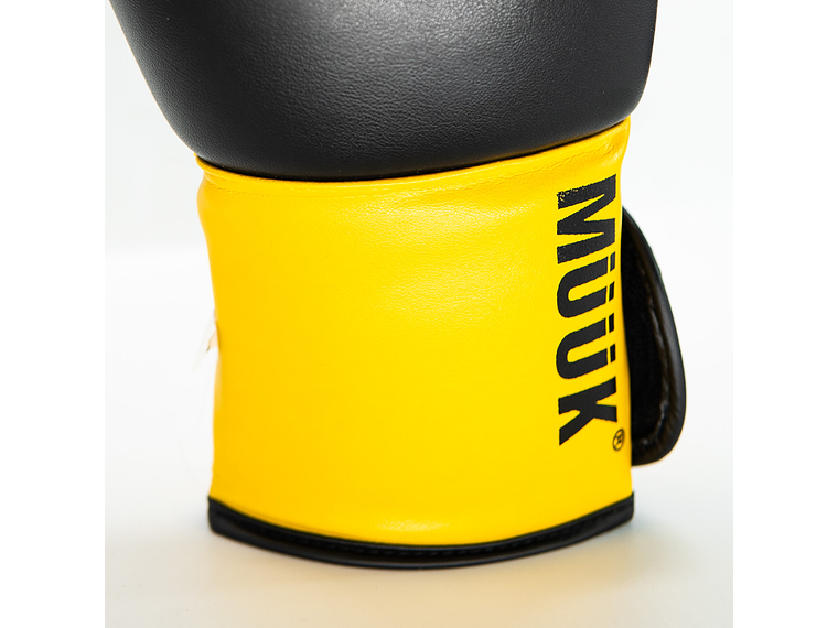 Guante De Box PU Impact Muuk Negro-Amarillo 6