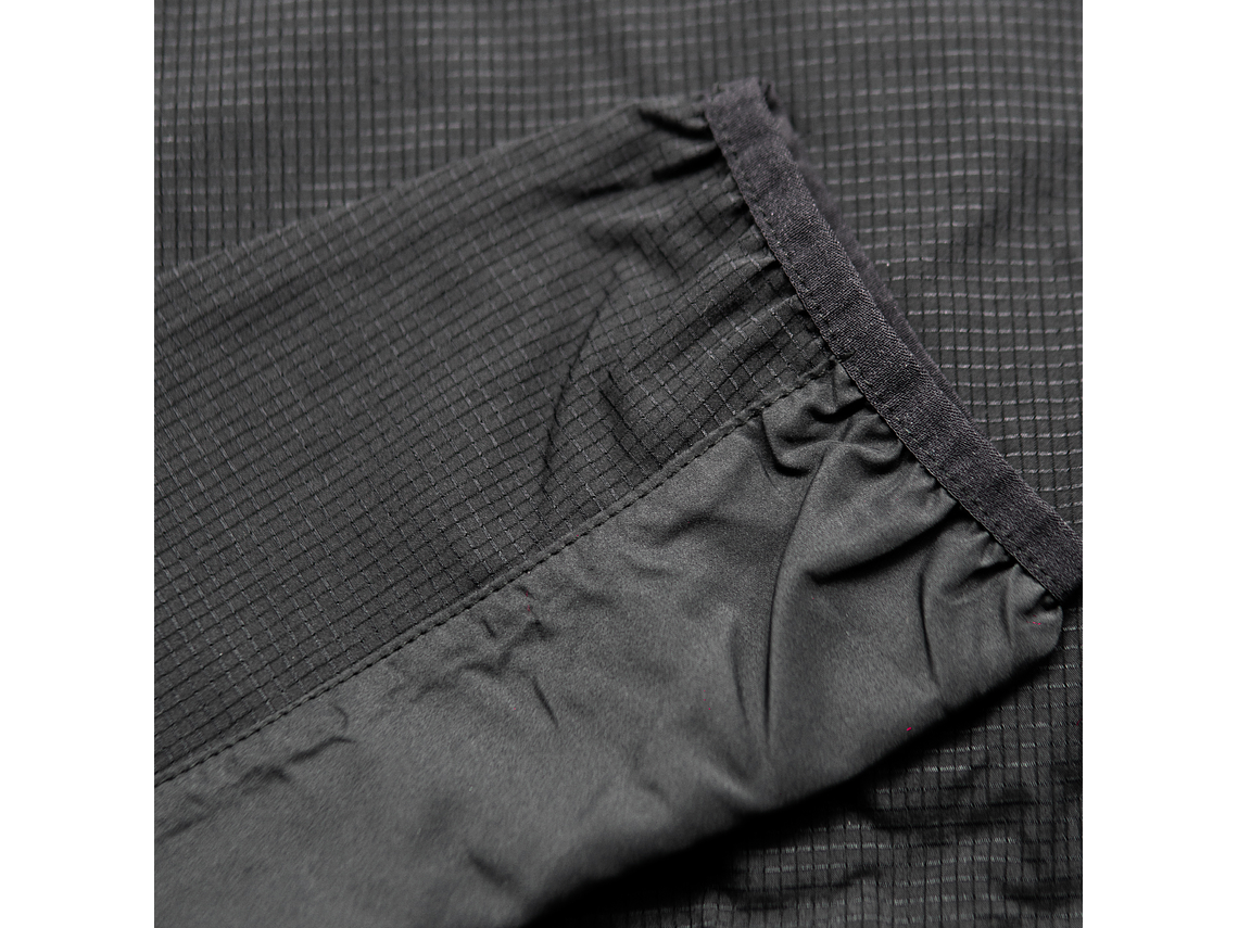 Cortaviento Penalty Air Dry 244 Negro 4