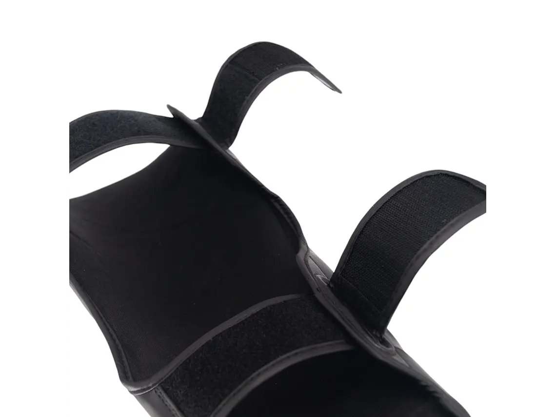 Canillera De Artes Marciales Muuk Pro Negro 8