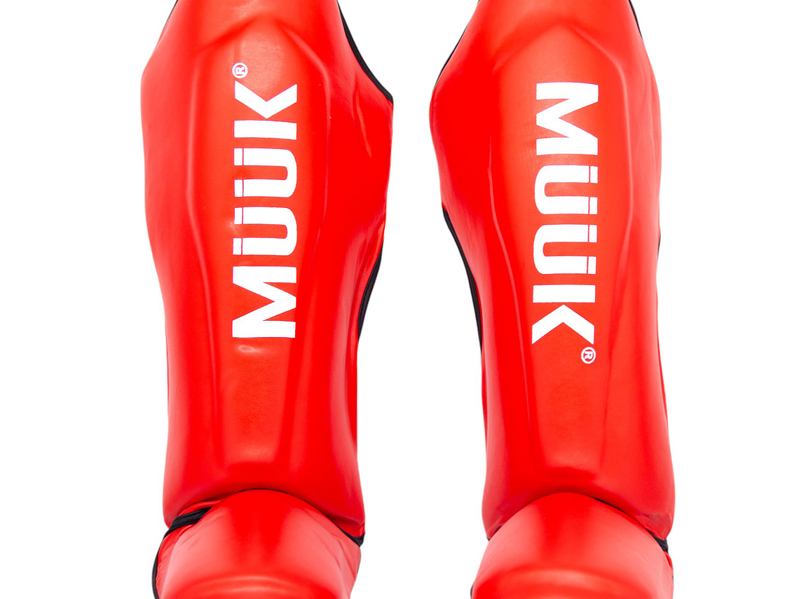 Canillera De Artes Marciales Muuk Pro Rojo 9