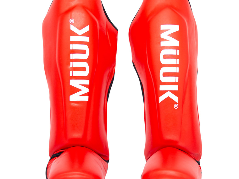 Canillera De Artes Marciales Muuk Pro Rojo 9