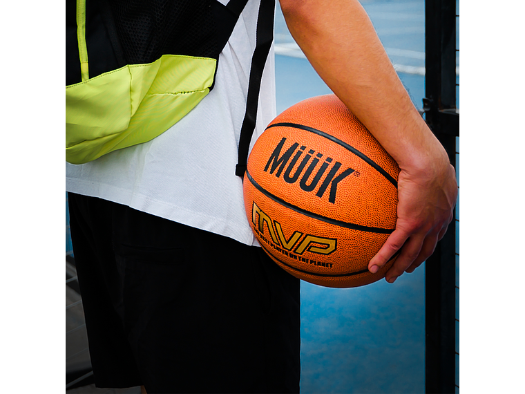 Balon de Basketball Muuk M-400 N°7 6