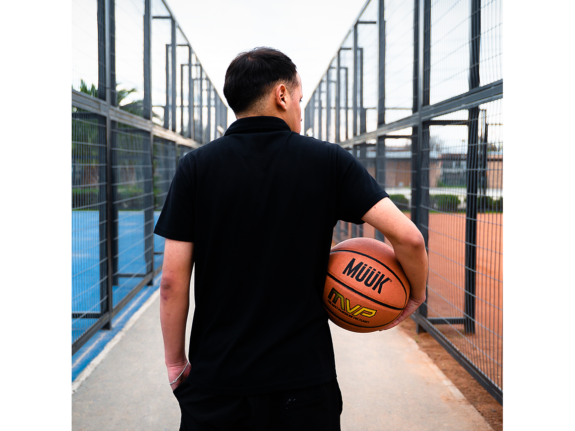 Balon de Basketball Muuk M-400 N°7 8