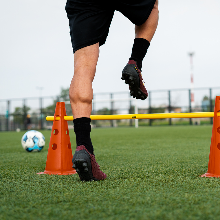 Cono PVC Muuk 38cm Perforado 9