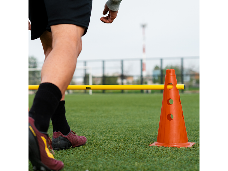 Cono PVC Muuk 38cm Perforado 8