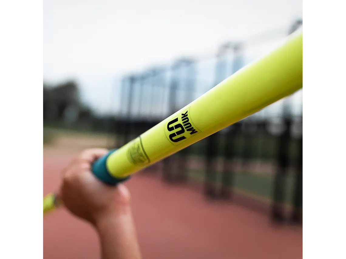 Jabalina De Competicion Muuk Iaaf 700 Grs 4