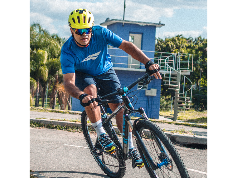 Polera Penalty Logomania Azul Rey 2