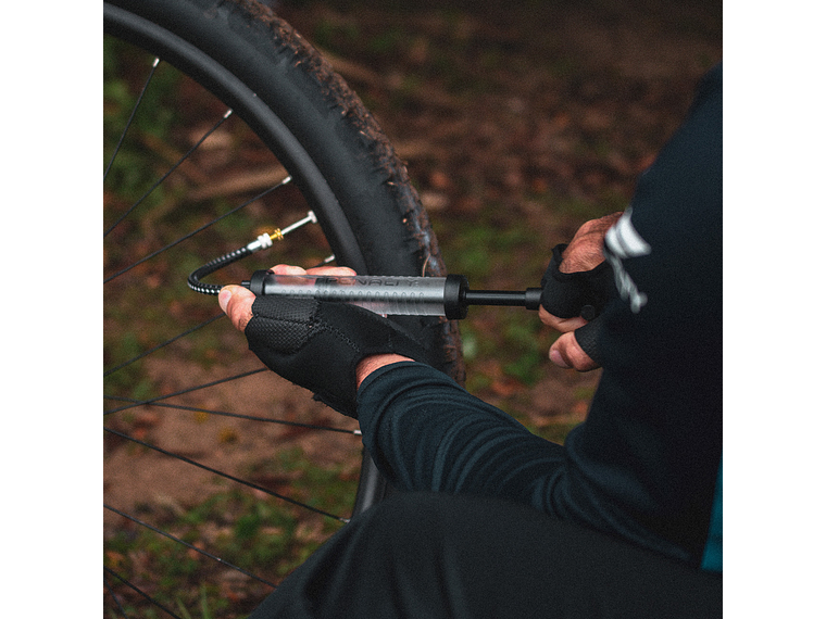  Bombín de Mano Penalty Sac Doble Action 9