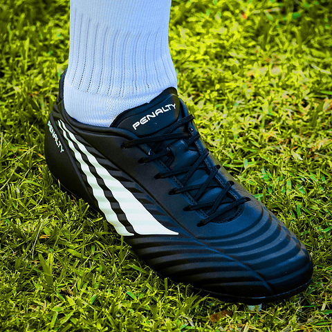 Zapato de Futbol Penalty Brasil 70 Neo Negro/Blanco
