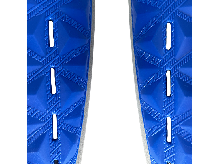 Canillera de Fútbol Penalty Matis X Juvenil 8