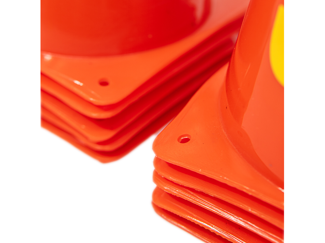 Set De Conos Muuk Numéricos 4