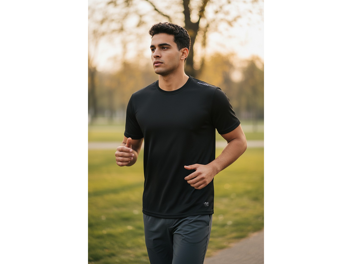 Polera Penalty Block Masculina Negro 5