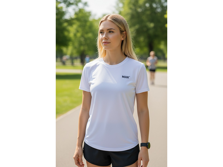 Polera Muuk 100% Algodón Blanca 4