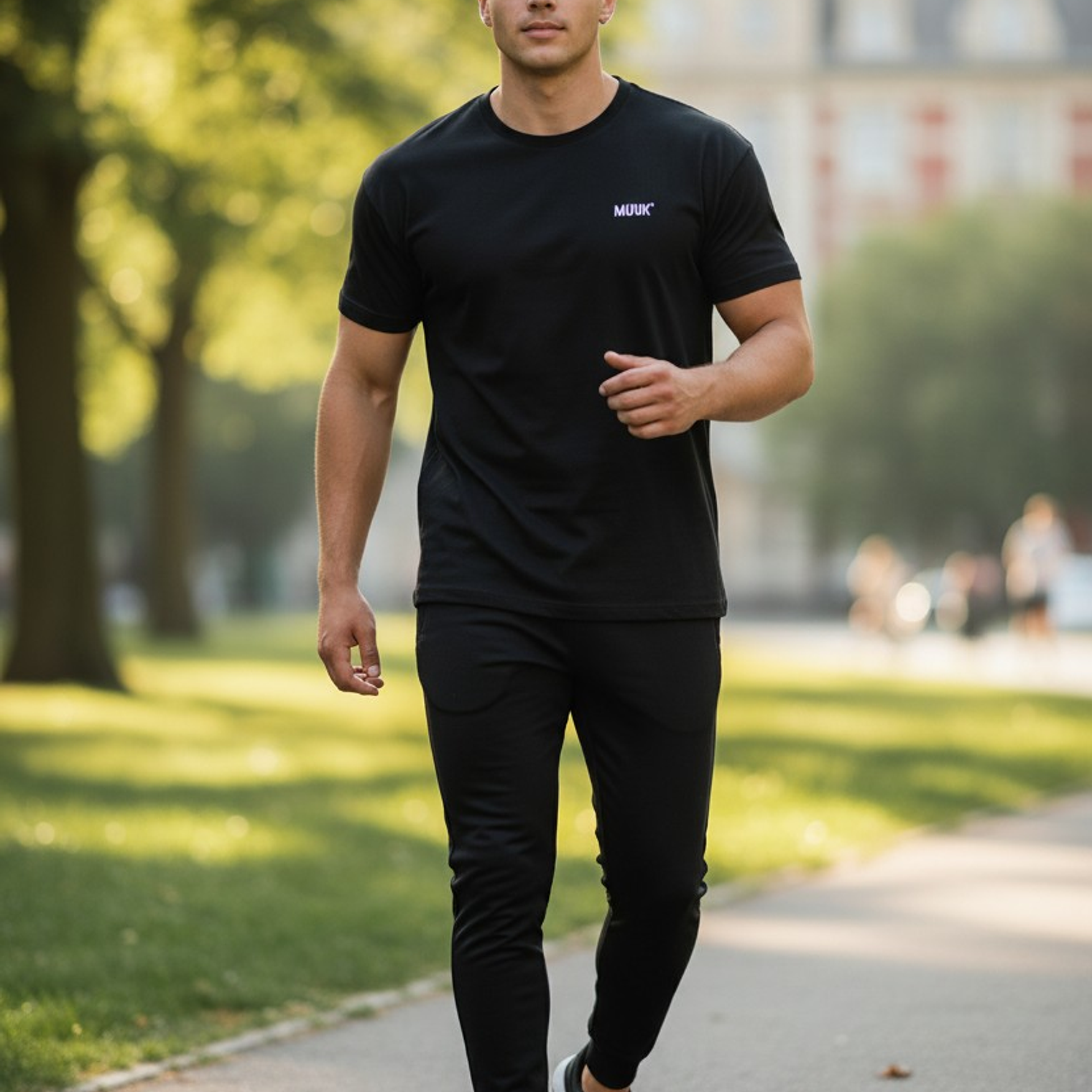 Polera Muuk 100% Algodón Negro 5