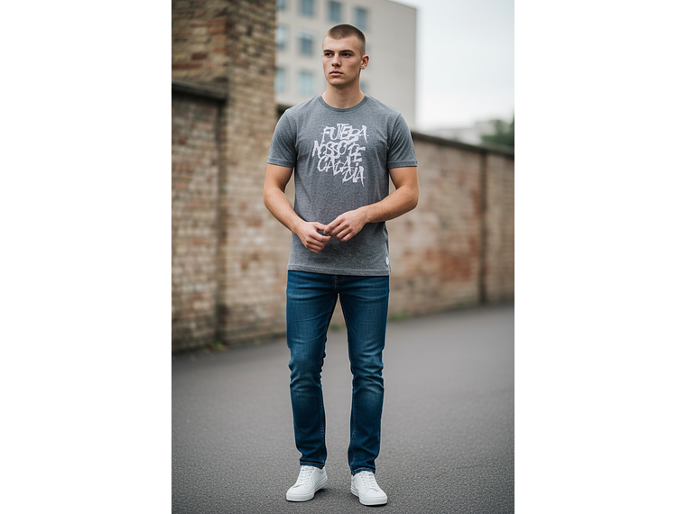 Polera Penalty Futbol Diario Gris 2