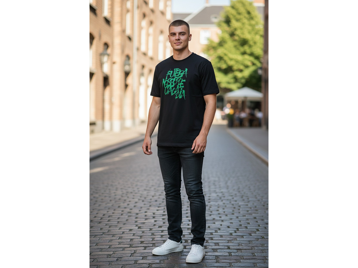 Polera Penalty Futbol Diario Negro 5