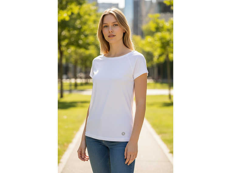 Polera Penalty Raiz Mujer Blanco 3