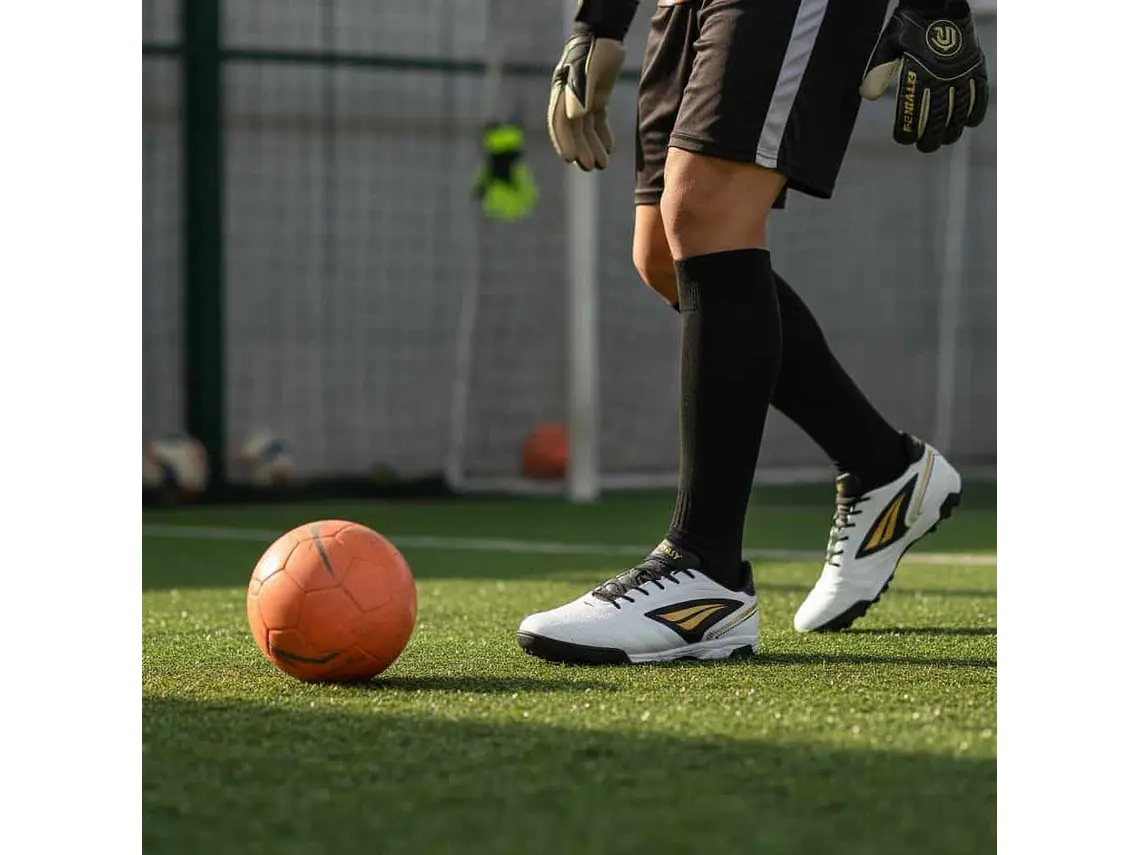 Zapato de Futbolito Penalty Brasil 70 Y-1 Blanco 5