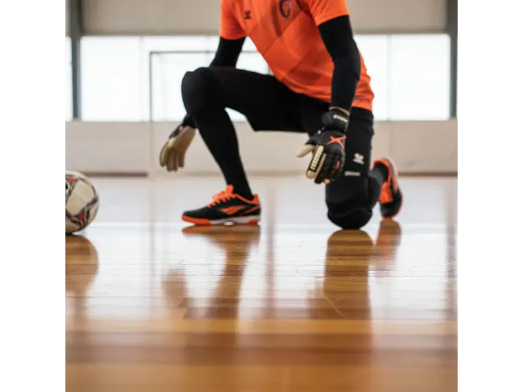 Zapato de Futsal Penalty Brasil 70 Y-1  Negro/Naranjo 8