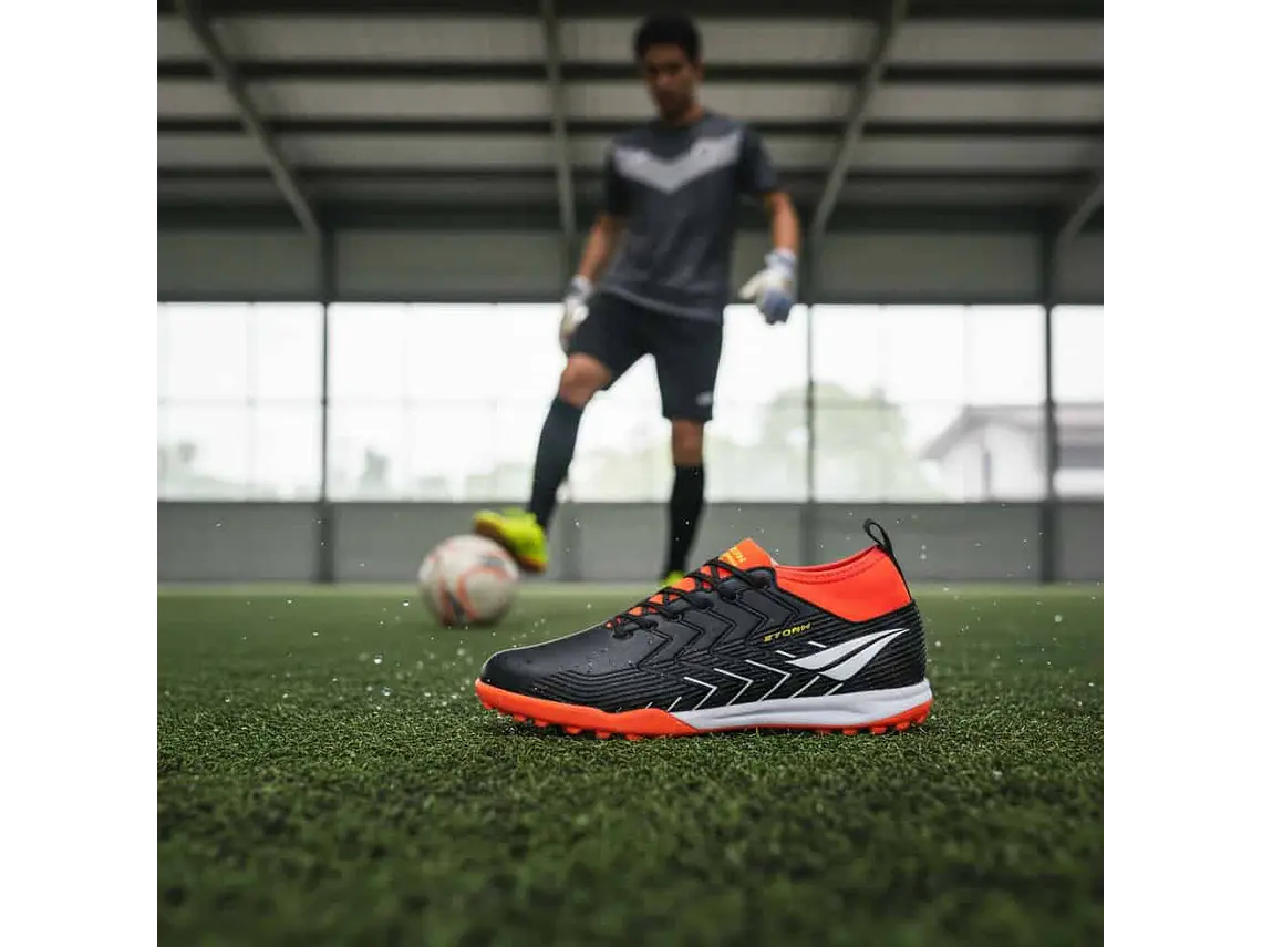Zapato De Futbolito Penalty Storm Y-3 Negro/ Rojo 6
