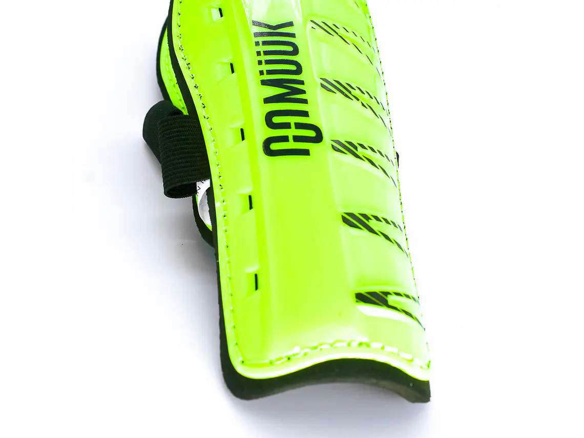 Canillera De Futbol Muuk Pro XXIII 4