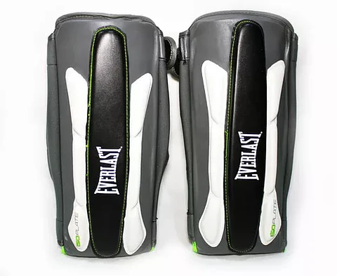 Canilleras de MMA Everlast Prime Negro-Blanco-Verde