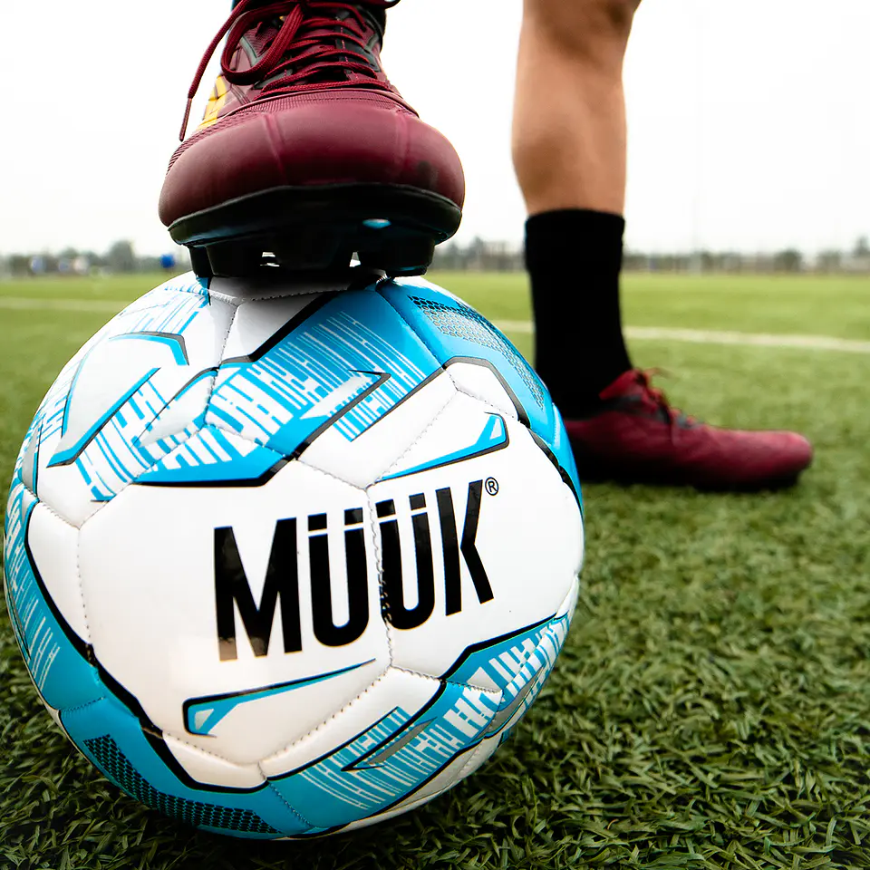 Balon de Futbol Muuk Team N°4 8