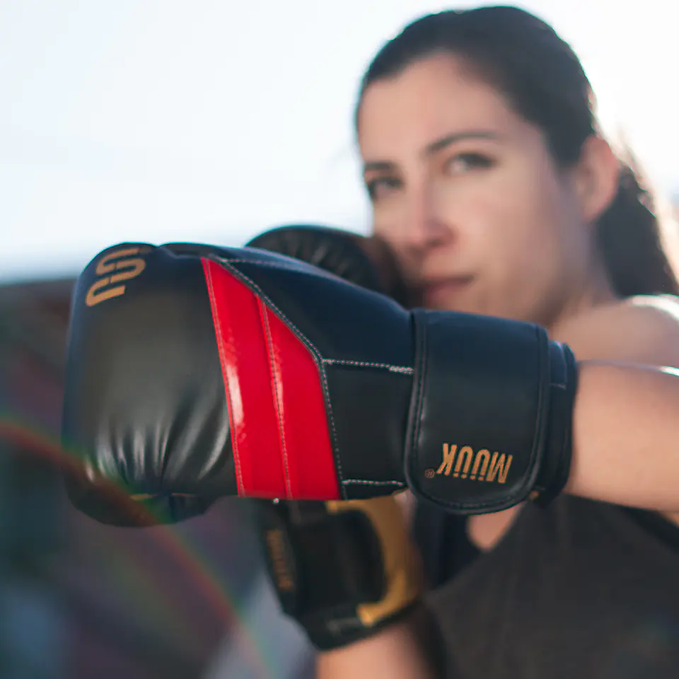 Guante De Box Muuk PU K.O. Negro-Rojo 12