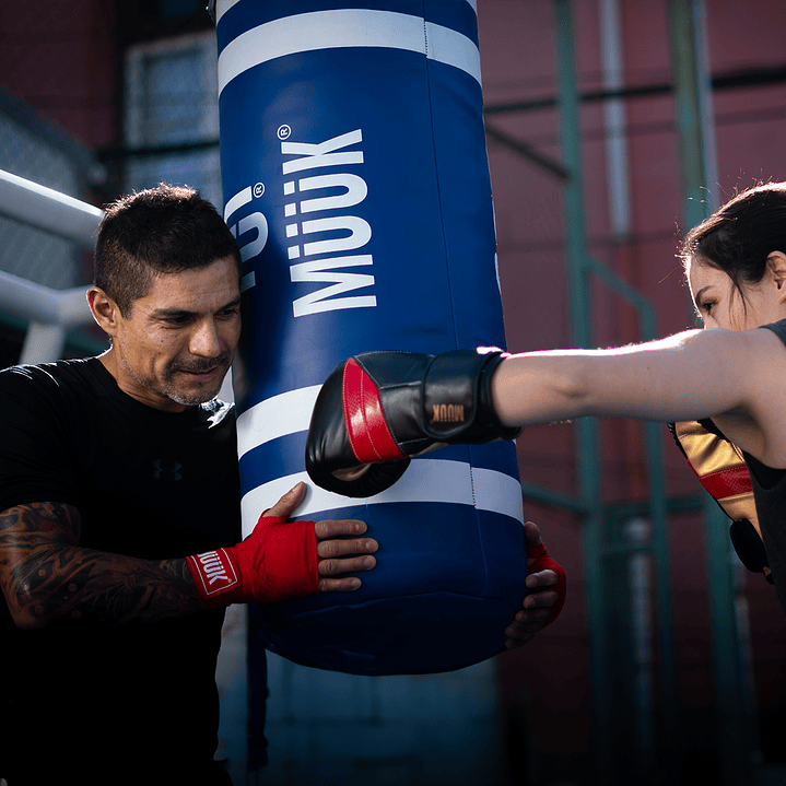 Saco de Boxeo Muuk con Rotor 1.2 Metros Negro 10