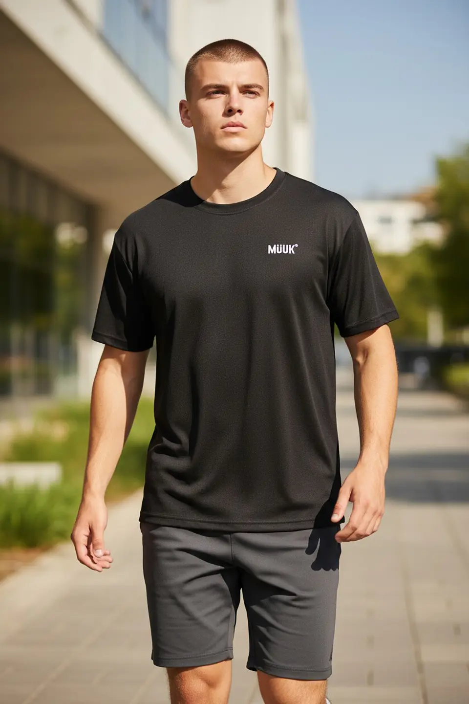 Polera Muuk 100% Algodón Negro 5