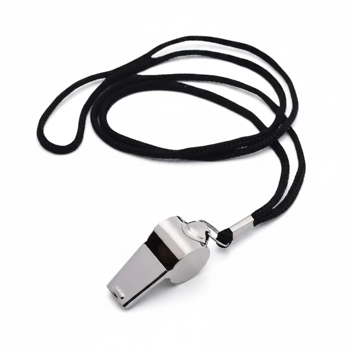 Silbato de Entrenamiento Runick Metalico con Cordon 1