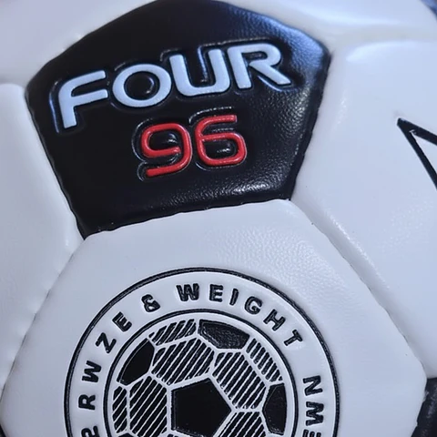 Balon de Futbol Four Official N°4 KWB32