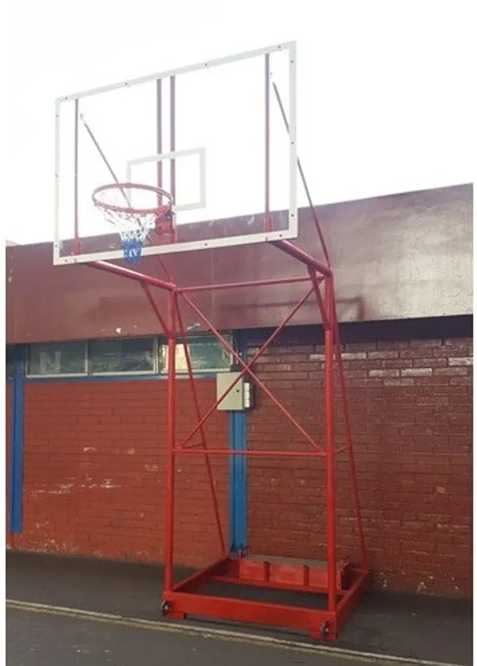 Torre de Basquetbol Movil Acrilico 10mm 2