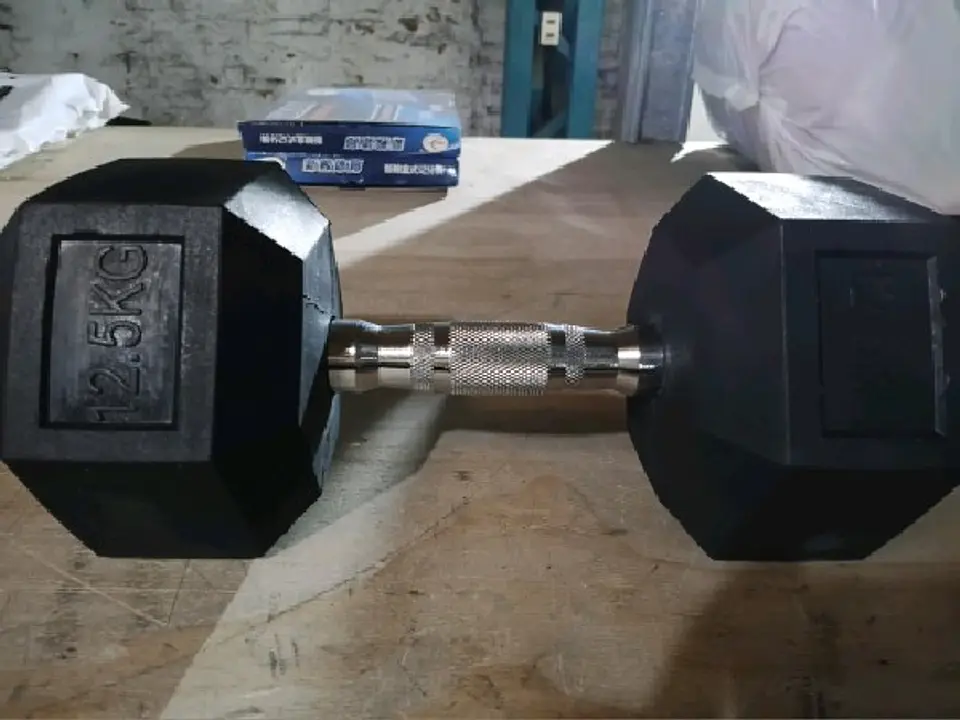 Mancuerna Hexagonal Goma 12.5 kg 1