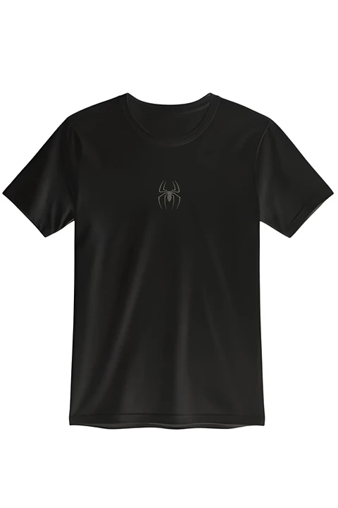 POLERA CLASSIC SPIDER BORDADA HEAVY COTTON 280 - NEGRO MVBORDART