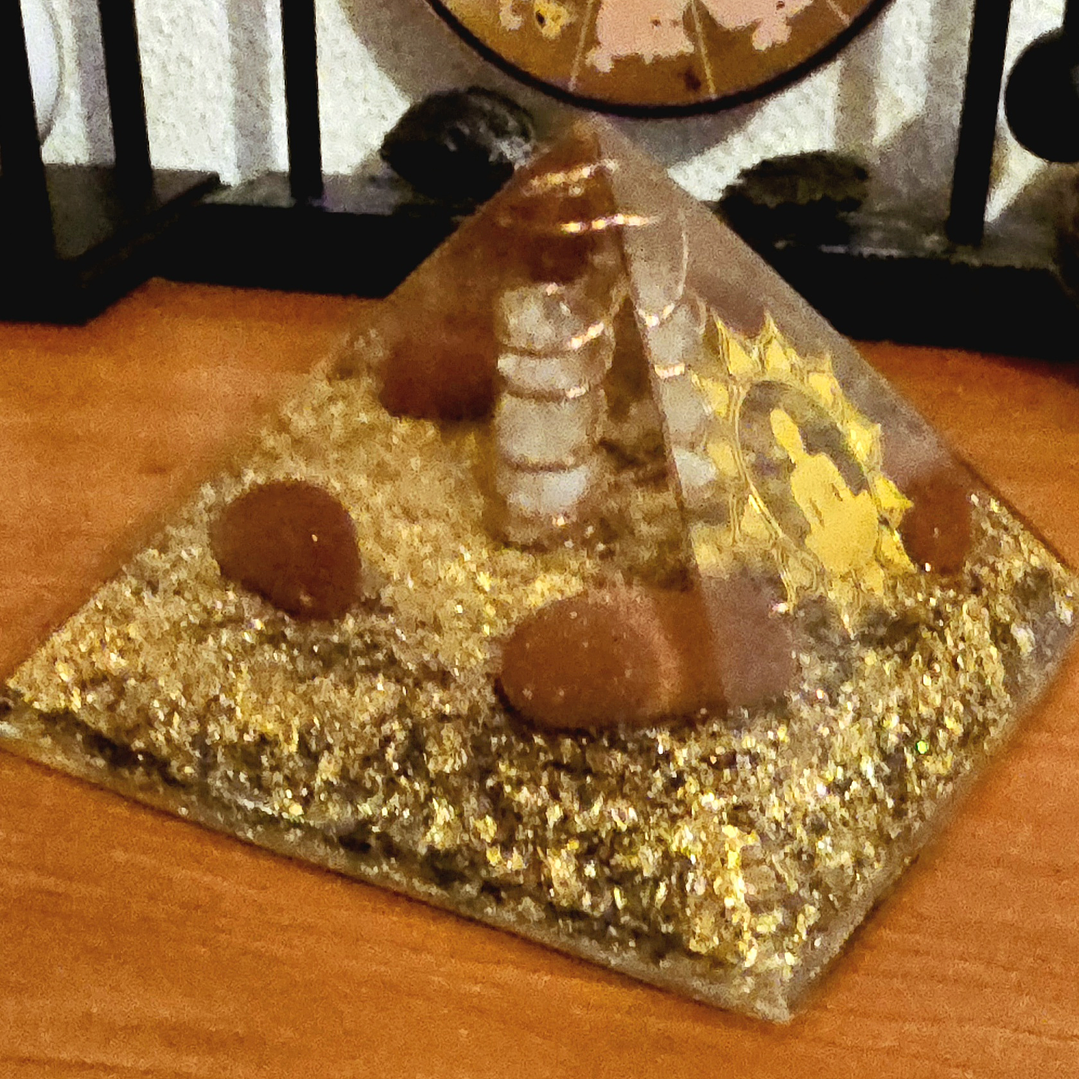 Orgonites Pirâmide Quéops Média  17