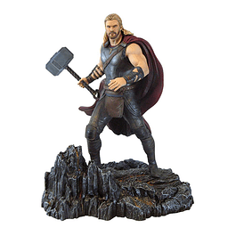 Estátua Marvel: Thor Ragnarok - Thor