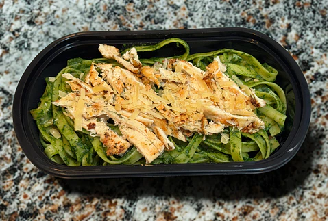 Pasta Espinaca con Pollo